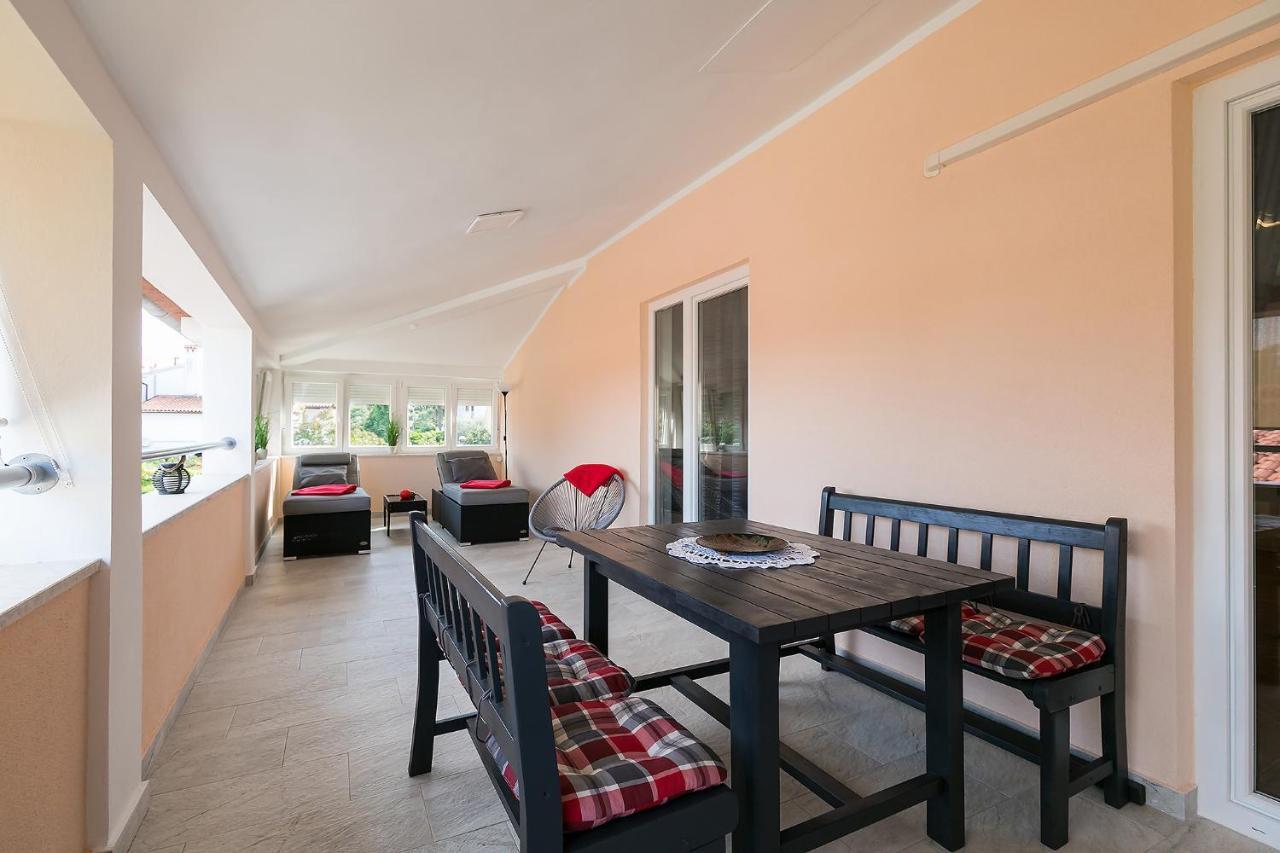 Nada Apartman Poreč Kültér fotó