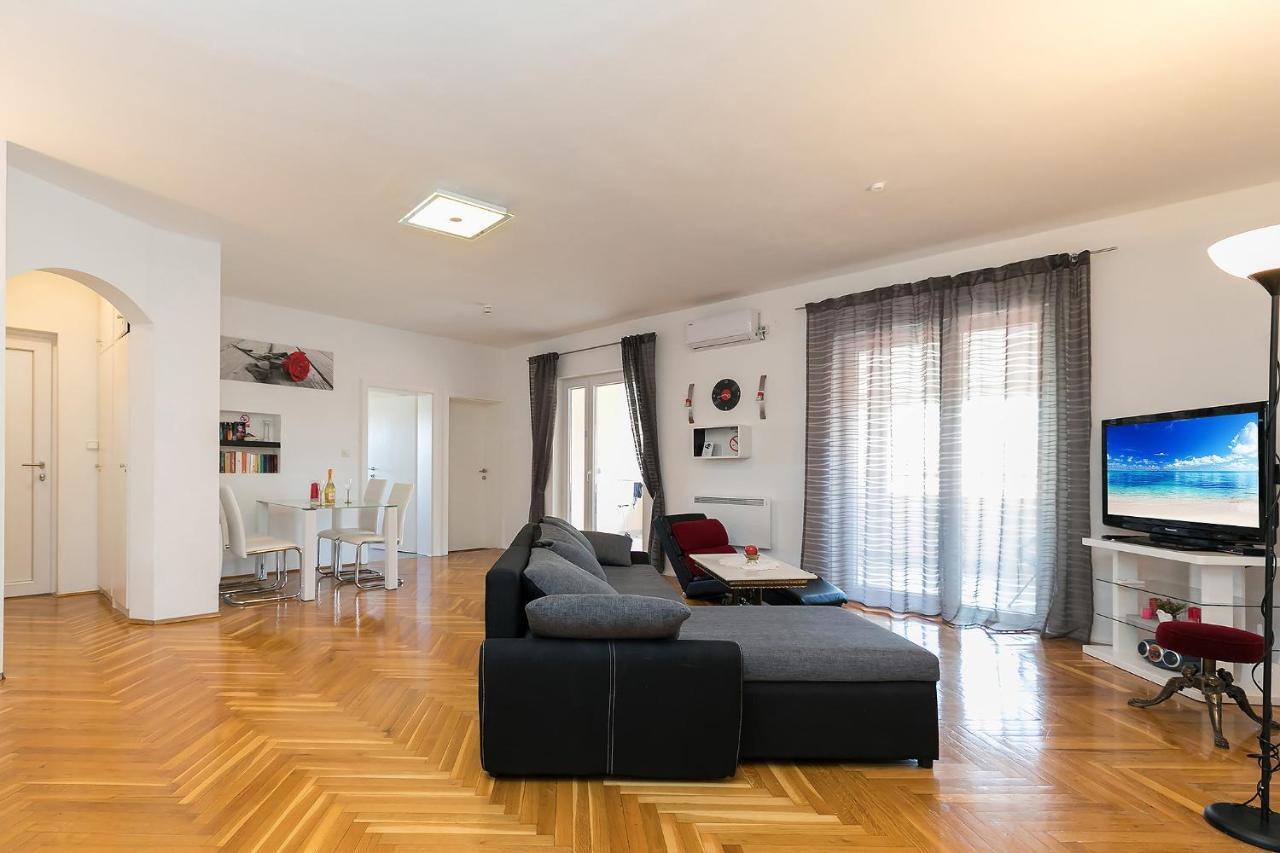 Nada Apartman Poreč Kültér fotó